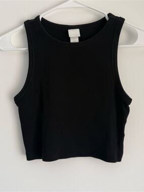 H&M Black Ribbed Cropped Tank Size Medium